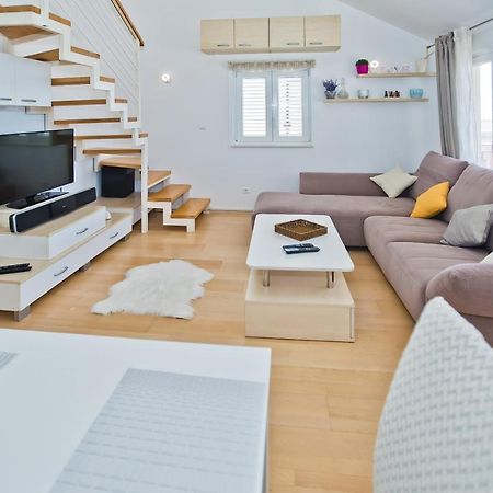 Relaxing Holiday Sunset Apartment Χβαρ Εξωτερικό φωτογραφία