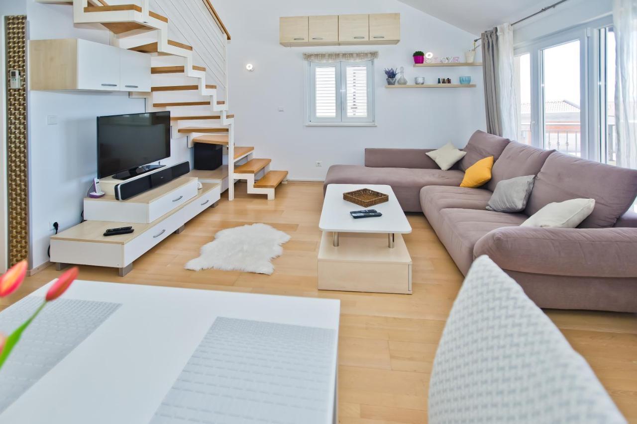Relaxing Holiday Sunset Apartment Χβαρ Εξωτερικό φωτογραφία